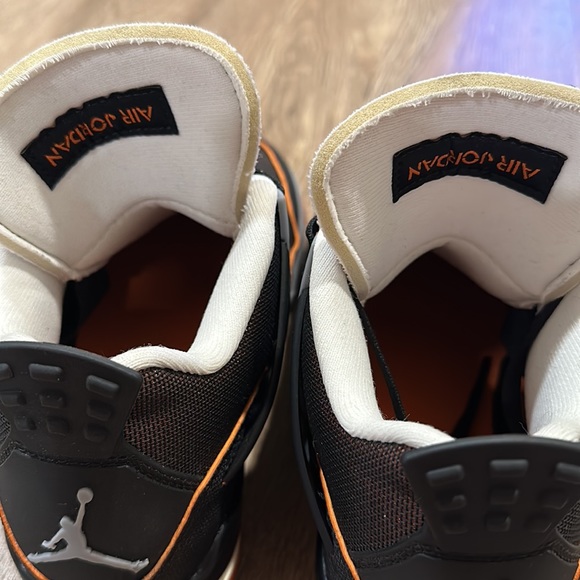 Jordan 4 Retro SE Starfish - Picture 7 of 10